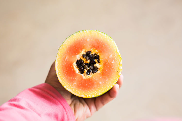 Papaja, owoc zdrowia i urody - Magdalena Dzienisik - Blog BANDI