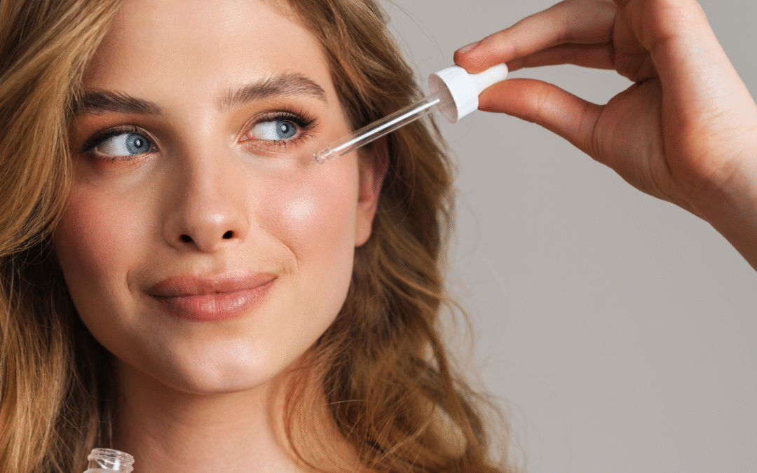 Skoncentrowana ampułka – dlaczego warto stosować ją oprócz kremu?
